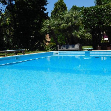 Appartamento Con Piscina Immersa Nel Verde Cascina Exteriör bild