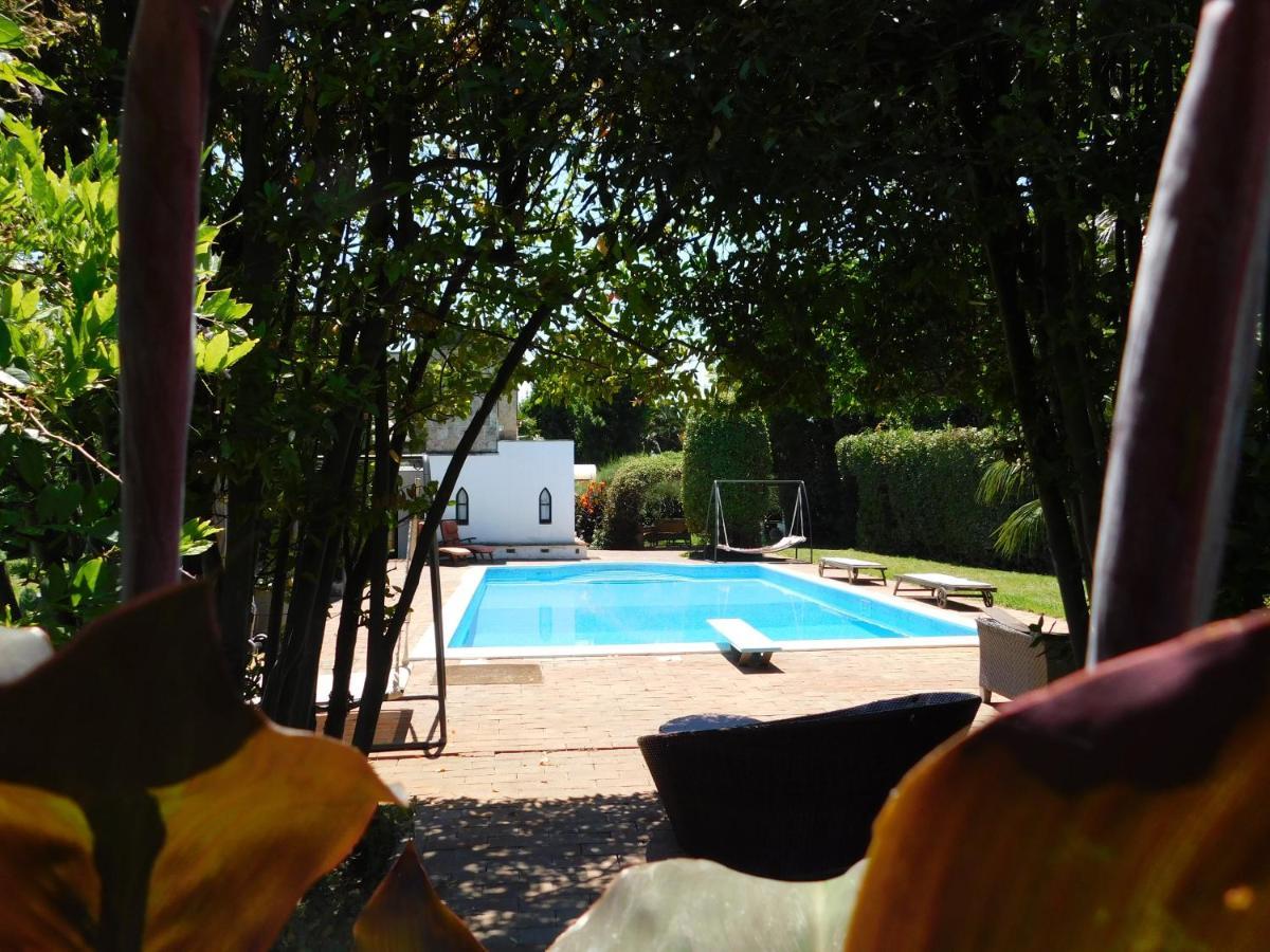 Appartamento Con Piscina Immersa Nel Verde Cascina Exteriör bild