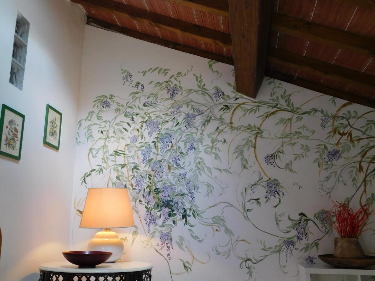Appartamento Con Piscina Immersa Nel Verde Cascina Exteriör bild